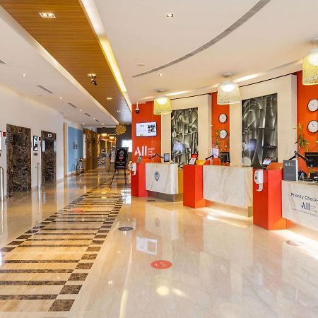 Hotel Ibis Gurgaon Golf Course Road - An Accor Brand Exterior foto