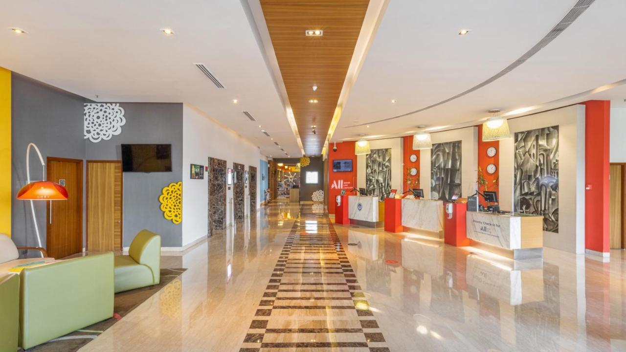 Hotel Ibis Gurgaon Golf Course Road - An Accor Brand Exterior foto