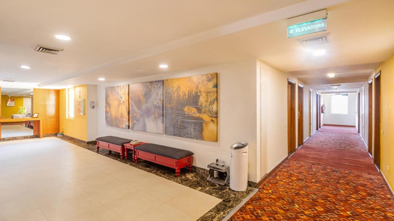 Hotel Ibis Gurgaon Golf Course Road - An Accor Brand Exterior foto
