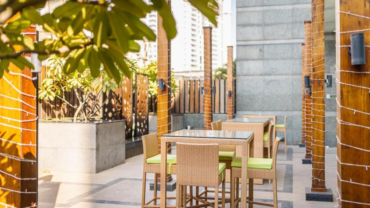 Hotel Ibis Gurgaon Golf Course Road - An Accor Brand Exterior foto