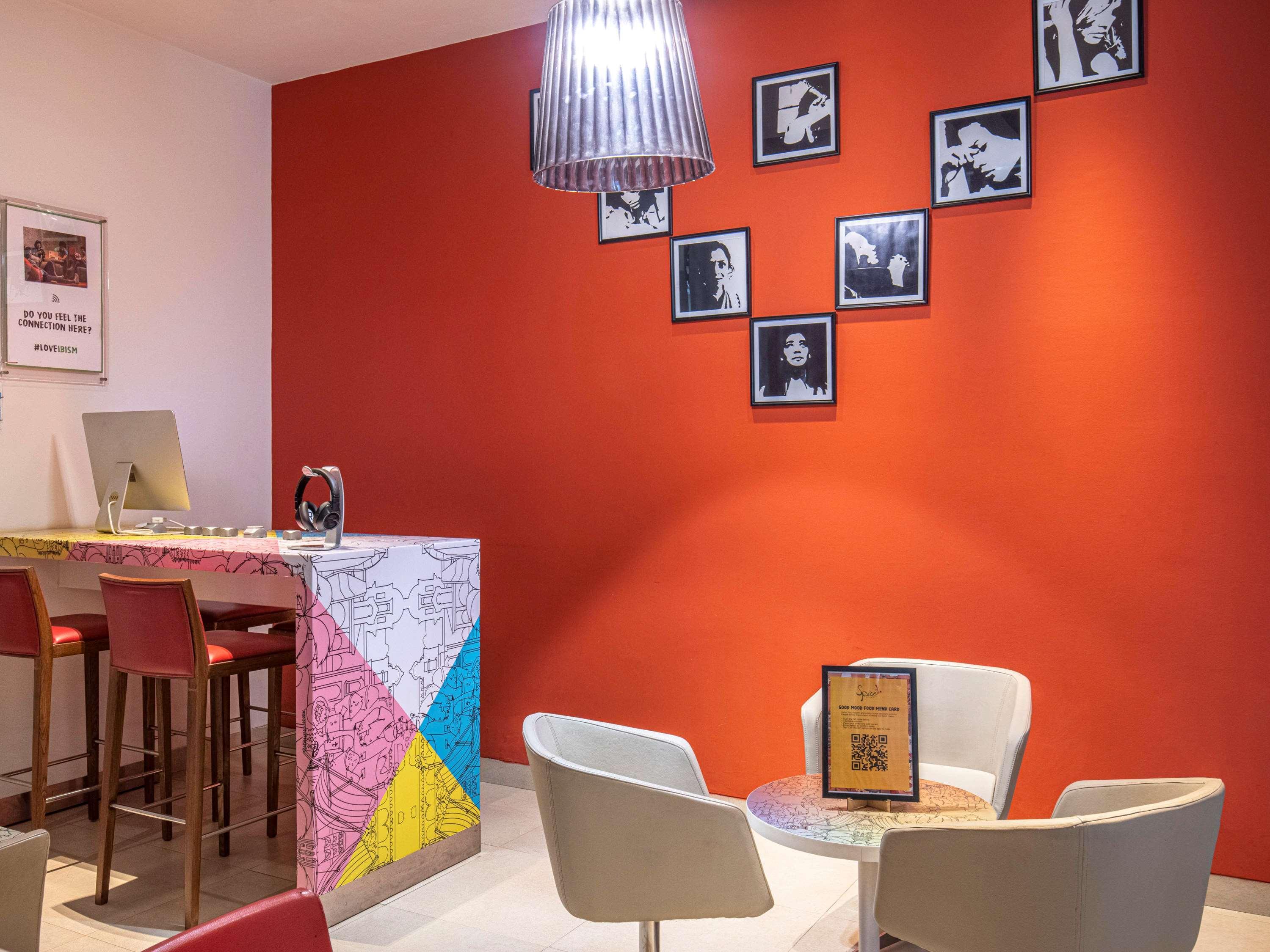 Hotel Ibis Gurgaon Golf Course Road - An Accor Brand Exterior foto